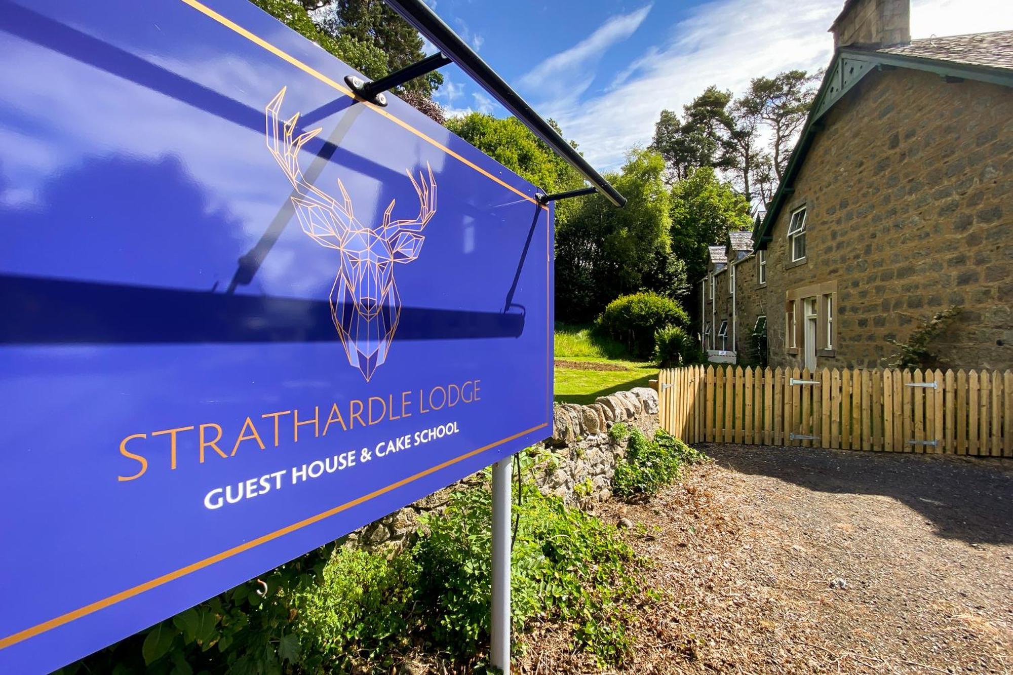 Strathardle Lodge Kirkmichael  Экстерьер фото