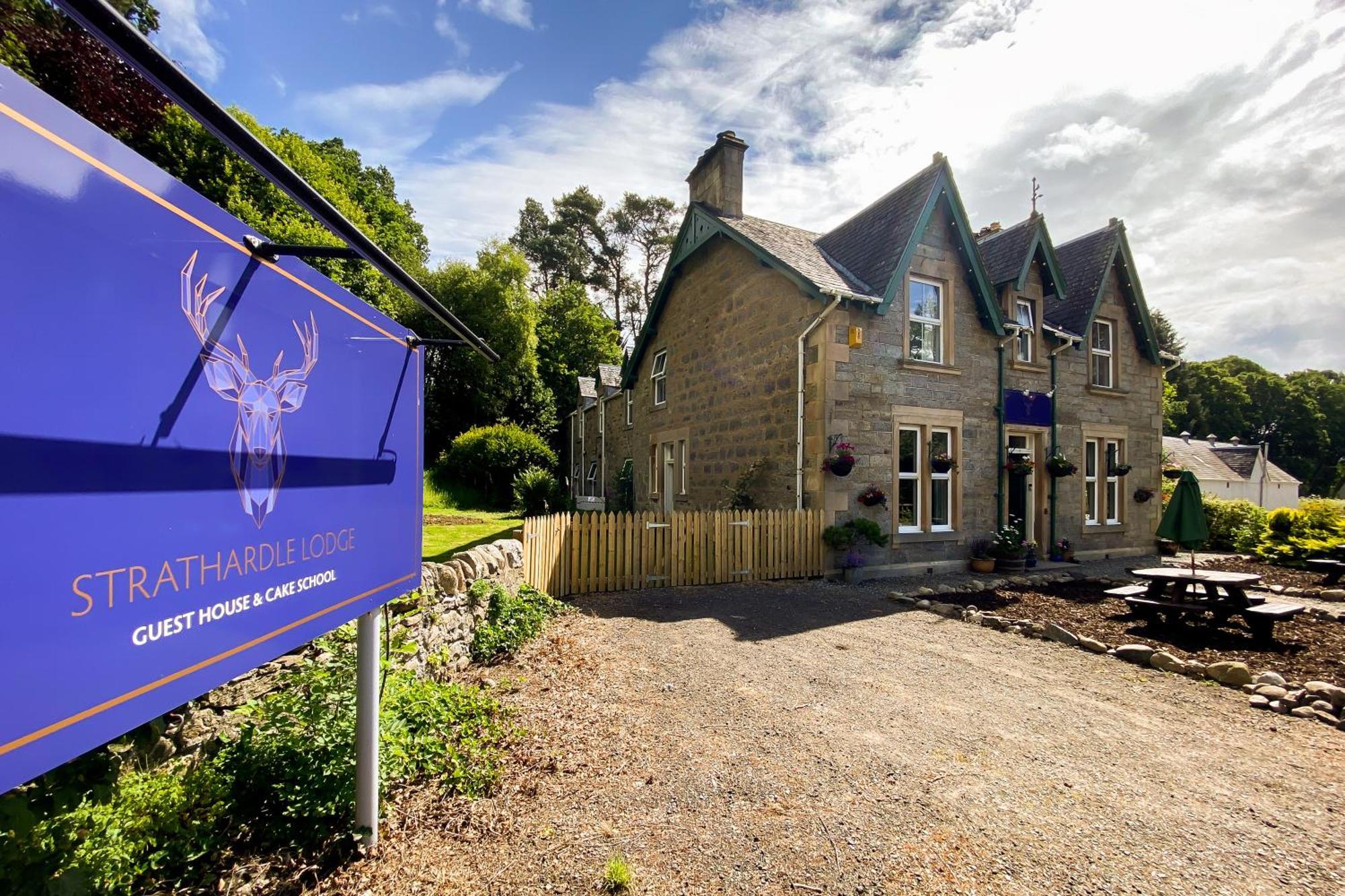 Strathardle Lodge Kirkmichael  Экстерьер фото